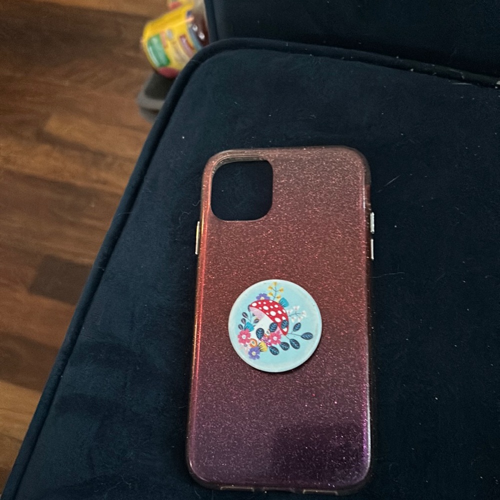 iPhone 11 case ombré pink\purple with popsocket